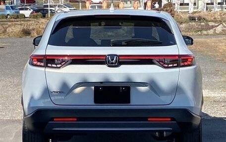 Honda Vezel, 2023 год, 1 723 000 рублей, 8 фотография