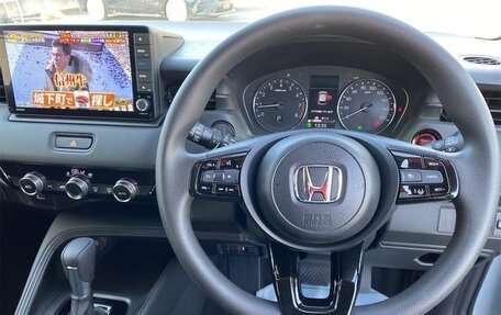 Honda Vezel, 2023 год, 1 723 000 рублей, 9 фотография