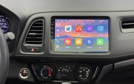 Honda Vezel, 2022 год, 1 683 000 рублей, 20 фотография