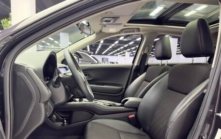 Honda Vezel, 2022 год, 1 683 000 рублей, 19 фотография