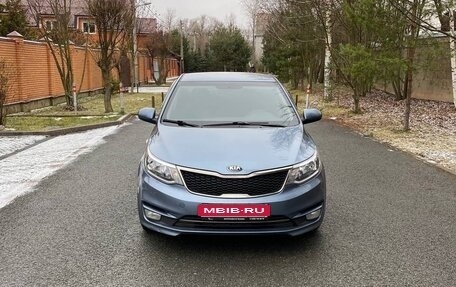 KIA Rio III рестайлинг, 2015 год, 975 000 рублей, 1 фотография