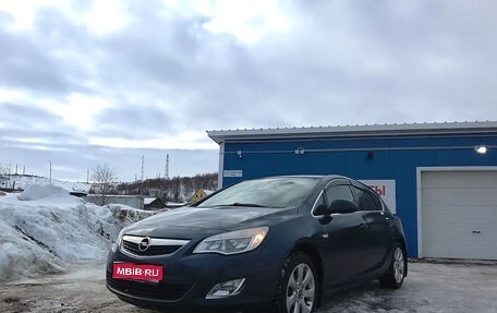 Opel Astra J, 2012 год, 679 000 рублей, 1 фотография