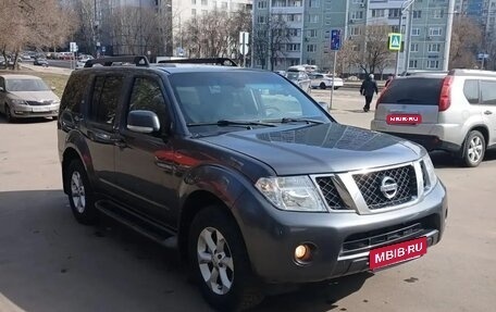 Nissan Pathfinder, 2012 год, 1 410 000 рублей, 1 фотография