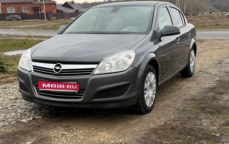 Opel Astra H, 2011 год, 600 000 рублей, 1 фотография