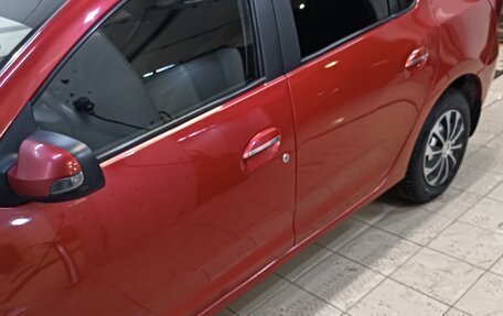 Renault Logan II, 2015 год, 610 000 рублей, 18 фотография