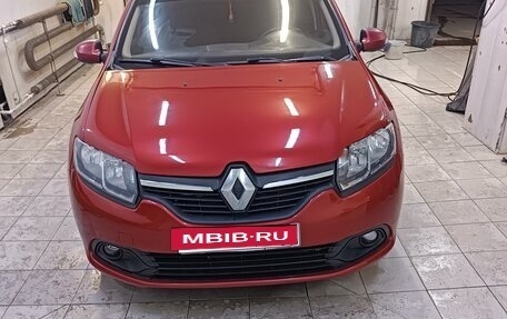 Renault Logan II, 2015 год, 610 000 рублей, 19 фотография