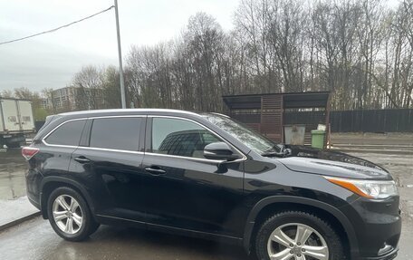 Toyota Highlander III, 2014 год, 2 750 000 рублей, 3 фотография