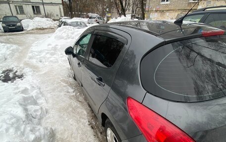 Peugeot 308 II, 2010 год, 179 000 рублей, 2 фотография