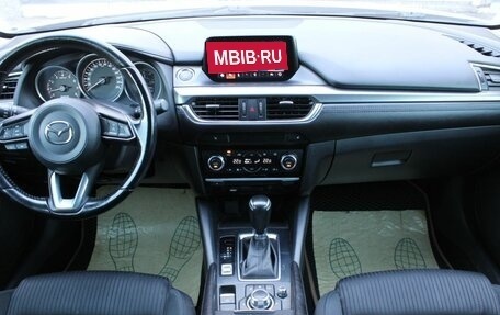 Mazda 6, 2016 год, 1 840 000 рублей, 15 фотография