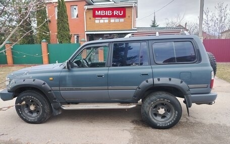 Toyota Land Cruiser 80 рестайлинг, 1996 год, 1 290 000 рублей, 4 фотография
