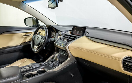 Lexus NX I, 2016 год, 2 780 000 рублей, 11 фотография