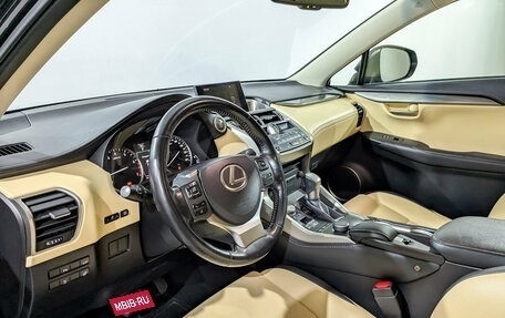 Lexus NX I, 2016 год, 2 780 000 рублей, 16 фотография