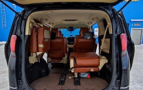 Toyota Alphard III, 2015 год, 2 700 000 рублей, 7 фотография