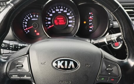 KIA Rio III рестайлинг, 2013 год, 910 000 рублей, 5 фотография
