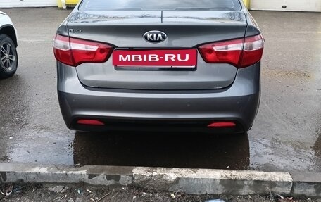 KIA Rio III рестайлинг, 2013 год, 910 000 рублей, 9 фотография