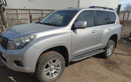 Toyota Land Cruiser Prado 150 рестайлинг 2, 2010 год, 3 800 000 рублей, 2 фотография