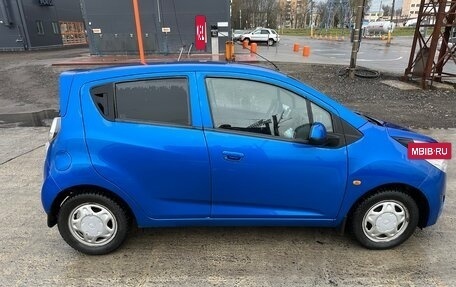 Chevrolet Spark III, 2012 год, 550 000 рублей, 10 фотография