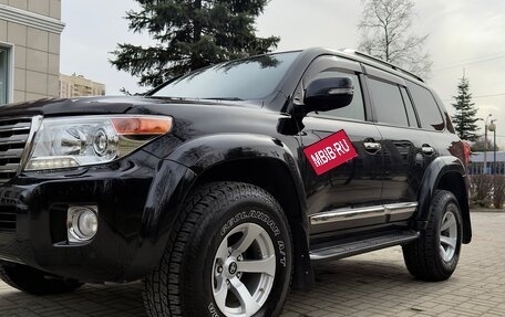 Toyota Land Cruiser 200, 2013 год, 3 800 000 рублей, 10 фотография