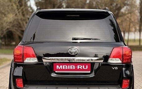 Toyota Land Cruiser 200, 2013 год, 3 800 000 рублей, 6 фотография