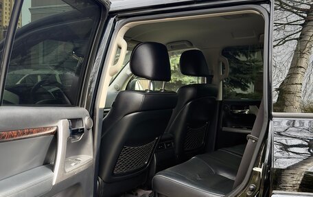 Toyota Land Cruiser 200, 2013 год, 3 800 000 рублей, 16 фотография