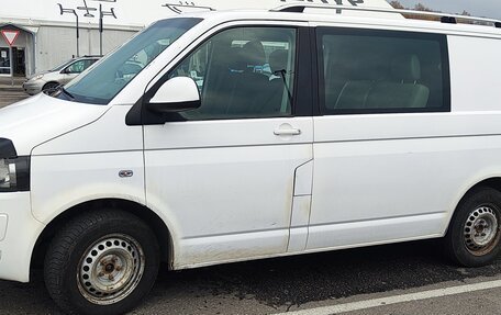 Volkswagen Transporter T5 рестайлинг, 2013 год, 1 100 000 рублей, 3 фотография