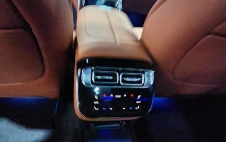 Mercedes-Benz S-Класс, 2025 год, 14 000 000 рублей, 15 фотография