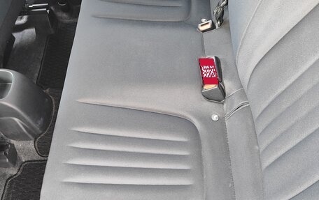 Toyota Yaris, 2021 год, 1 510 000 рублей, 14 фотография