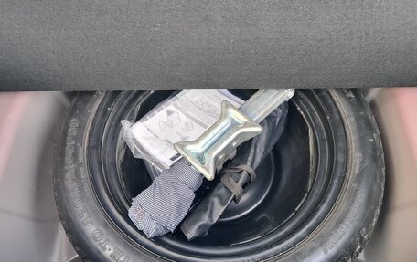 Toyota Yaris, 2021 год, 1 510 000 рублей, 18 фотография