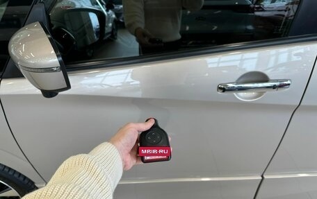 Nissan Serena IV, 2018 год, 2 199 999 рублей, 22 фотография