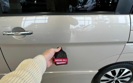 Nissan Serena IV, 2018 год, 2 199 999 рублей, 23 фотография