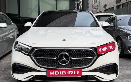 Mercedes-Benz E-Класс, 2025 год, 6 900 000 рублей, 2 фотография