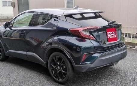 Toyota C-HR I рестайлинг, 2022 год, 1 720 000 рублей, 6 фотография