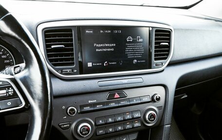 KIA Sportage IV рестайлинг, 2021 год, 2 430 000 рублей, 10 фотография