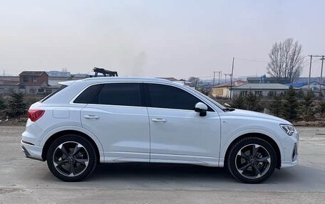 Audi Q3, 2022 год, 2 999 999 рублей, 3 фотография