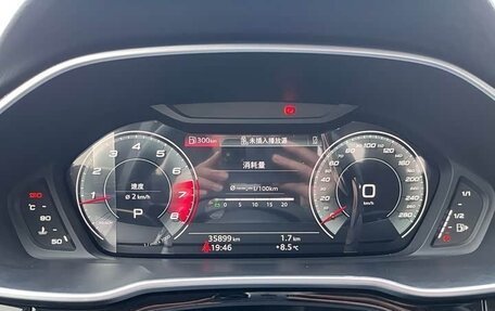 Audi Q3, 2022 год, 2 999 999 рублей, 9 фотография