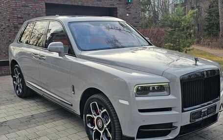 Rolls-Royce Cullinan, 2021 год, 36 500 000 рублей, 3 фотография