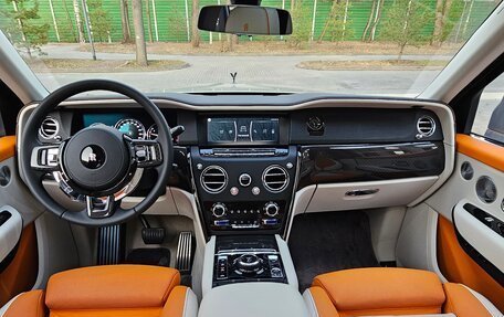 Rolls-Royce Cullinan, 2021 год, 36 500 000 рублей, 9 фотография