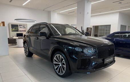Bentley Bentayga I, 2025 год, 40 020 000 рублей, 3 фотография