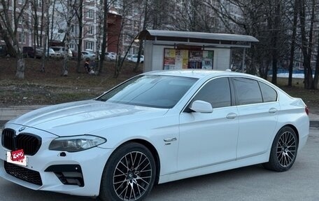 BMW 5 серия, 2012 год, 1 050 000 рублей, 2 фотография