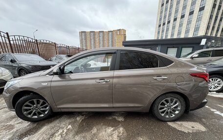 Hyundai Solaris II рестайлинг, 2022 год, 1 900 000 рублей, 3 фотография