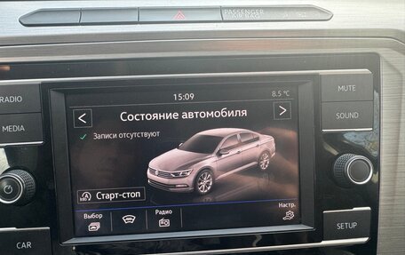 Volkswagen Passat B8 рестайлинг, 2017 год, 1 630 000 рублей, 10 фотография