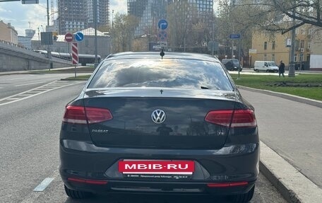 Volkswagen Passat B8 рестайлинг, 2017 год, 1 630 000 рублей, 6 фотография