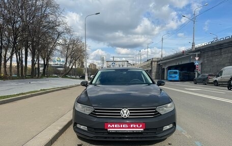 Volkswagen Passat B8 рестайлинг, 2017 год, 1 630 000 рублей, 5 фотография