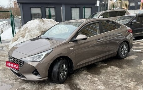 Hyundai Solaris II рестайлинг, 2022 год, 1 900 000 рублей, 15 фотография