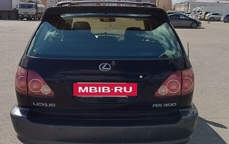 Lexus RX IV рестайлинг, 2000 год, 800 000 рублей, 7 фотография