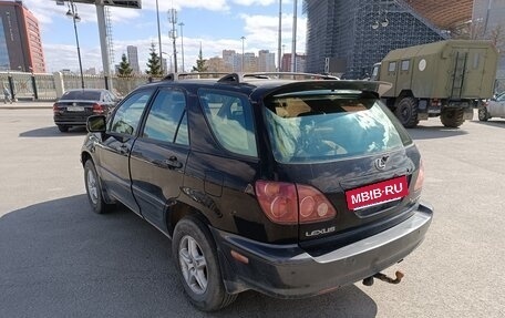Lexus RX IV рестайлинг, 2000 год, 800 000 рублей, 19 фотография