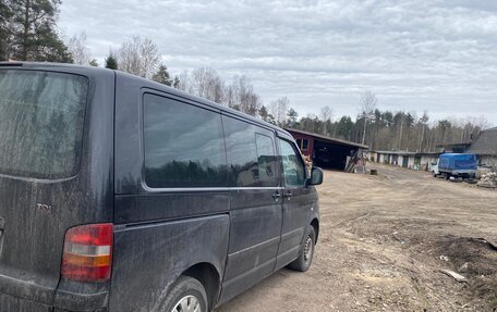 Volkswagen Multivan T5, 2005 год, 940 000 рублей, 5 фотография