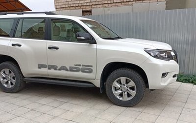 Toyota Land Cruiser Prado 150 рестайлинг 2, 2021 год, 5 100 000 рублей, 1 фотография