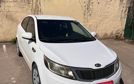 KIA Rio III рестайлинг, 2014 год, 900 000 рублей, 1 фотография