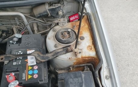 Mazda Familia Y11, 2001 год, 130 000 рублей, 17 фотография